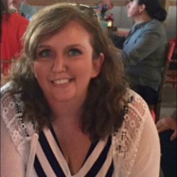 Meet your Posher, Michelle - Picture 2 of 8